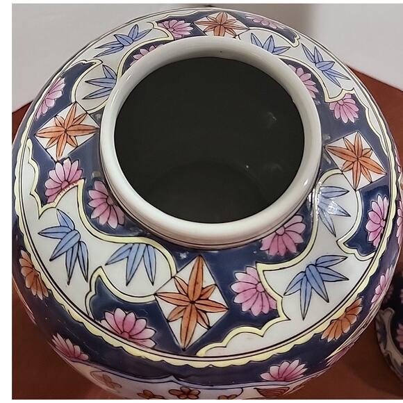 Chinese Asian Porcelain Ginger Jar 8.5x7 Beautiful - Picture 6 of 8